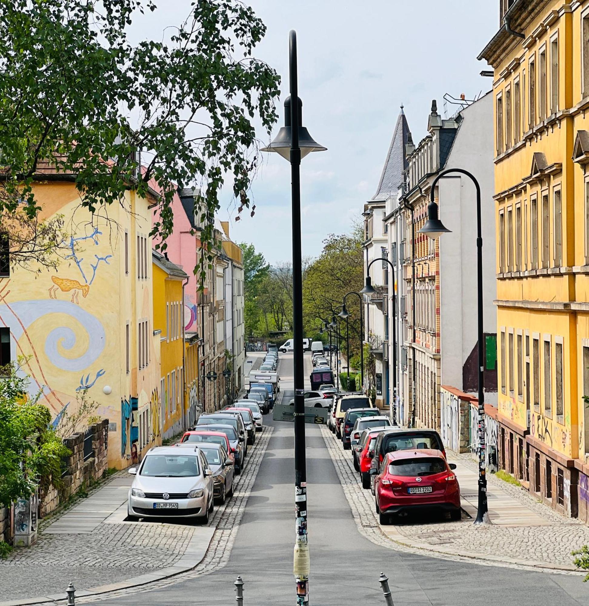 Апартаменти Stariva - Terrasse Ueber Dresden - Kaffeemachine - Netflix - Playstation - Brettspiele Екстер'єр фото